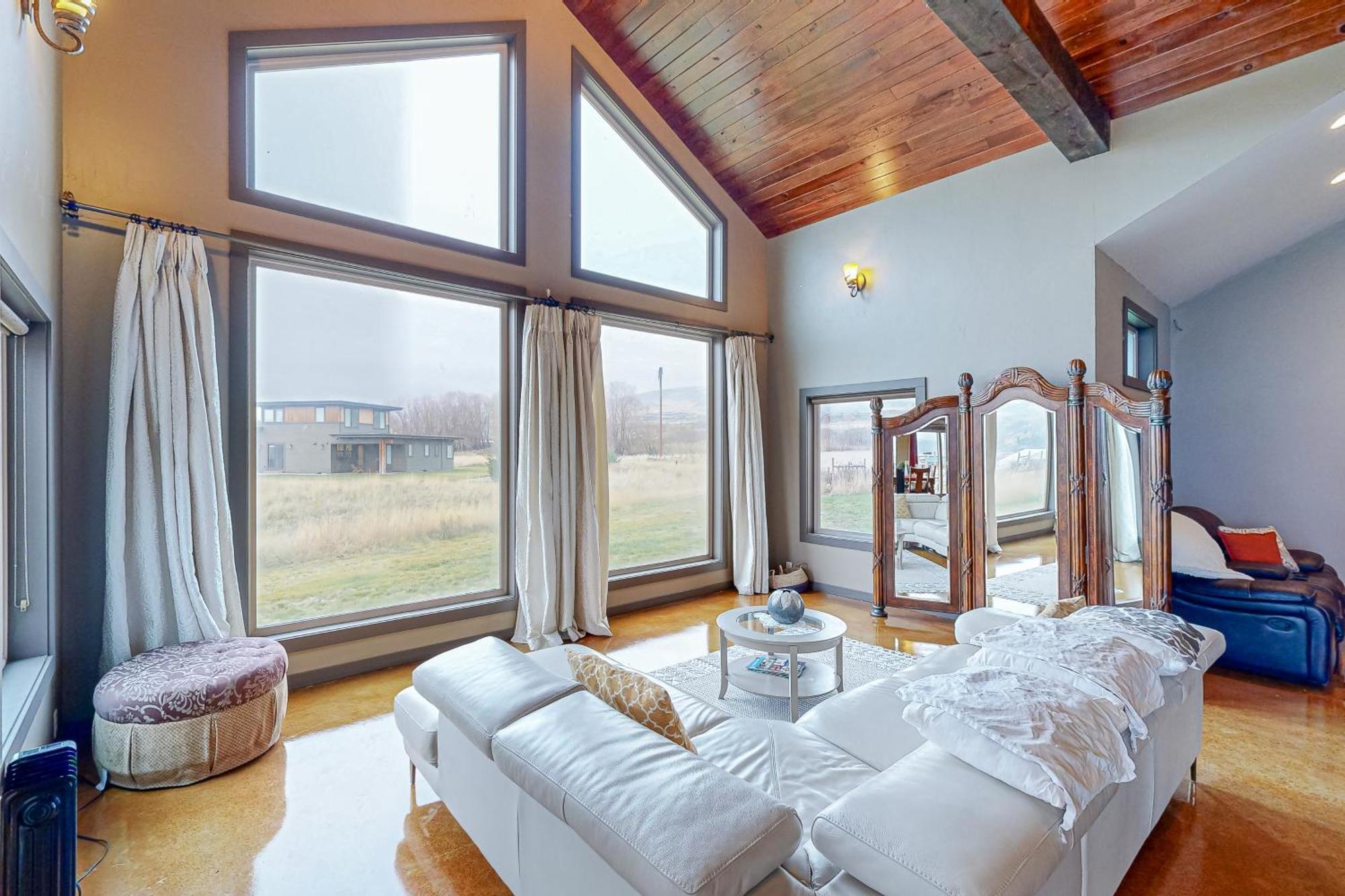 Grapevine Lodge Dallesport Extérieur photo